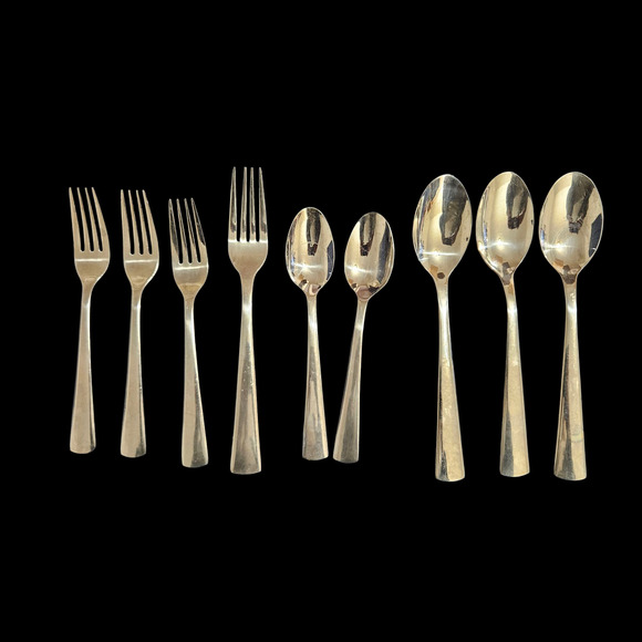 Cambridge Stainless Flatware Set II-20 Modern Design Forks & Spoons Lot of 9 - Picture 1 of 3